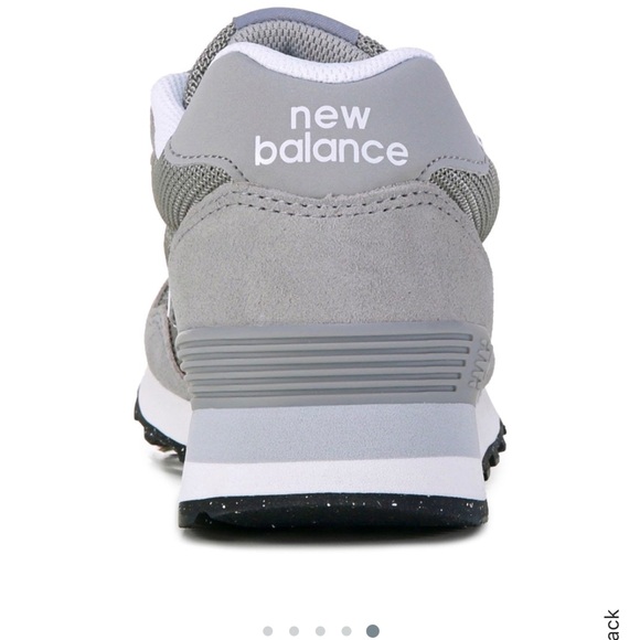 NWOT New Balance Women's 515 Retro Sneaker - Picture 4 of 11